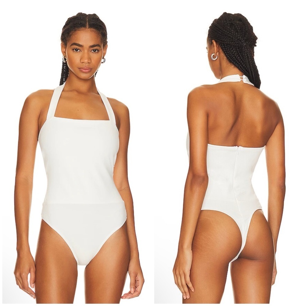 Superdown Reece Halter Bodysuit in White Size S
